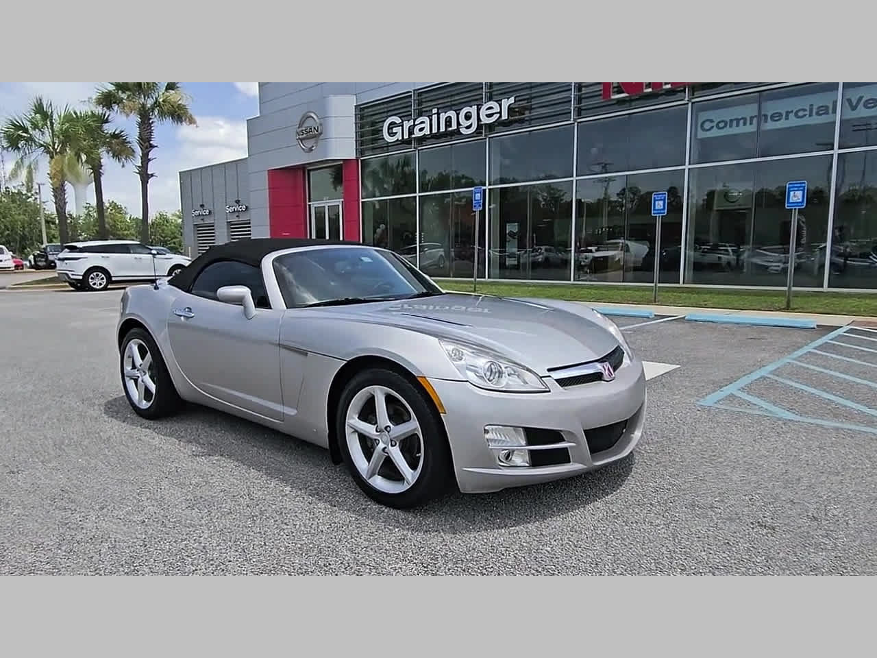 Used 2008 Saturn Sky RWD image 17