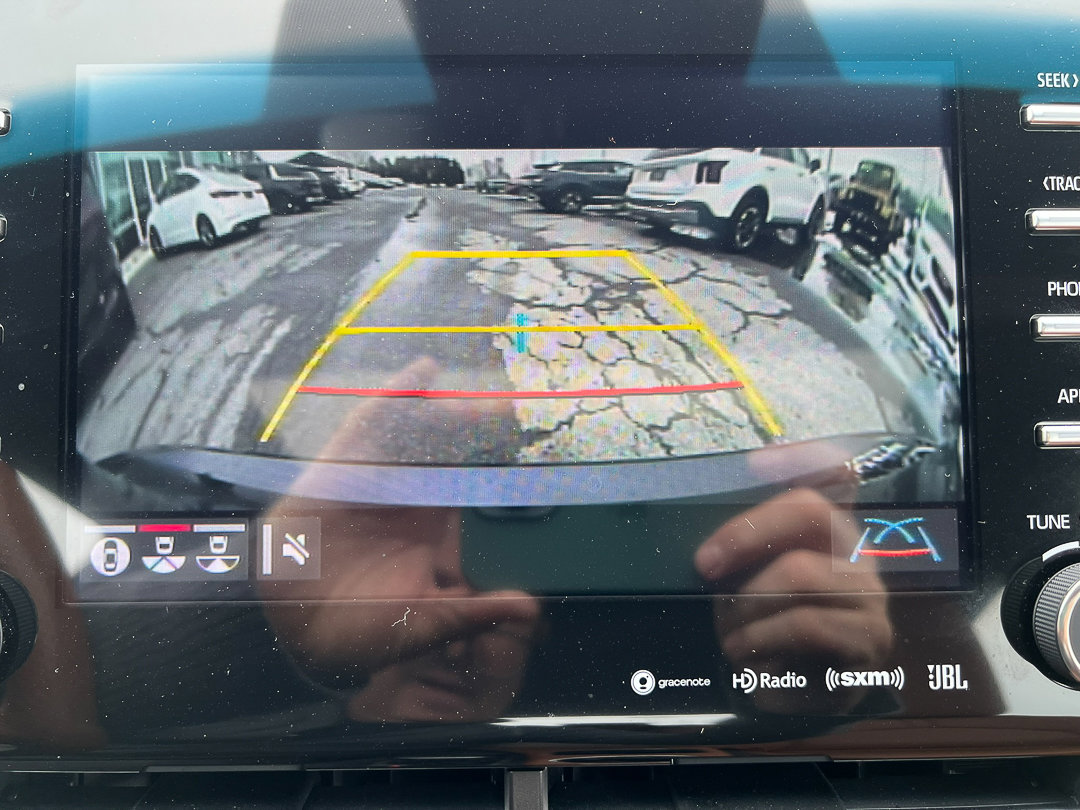 Used 2020 Toyota Avalon Limited w/ Advanced Safety Package image 21