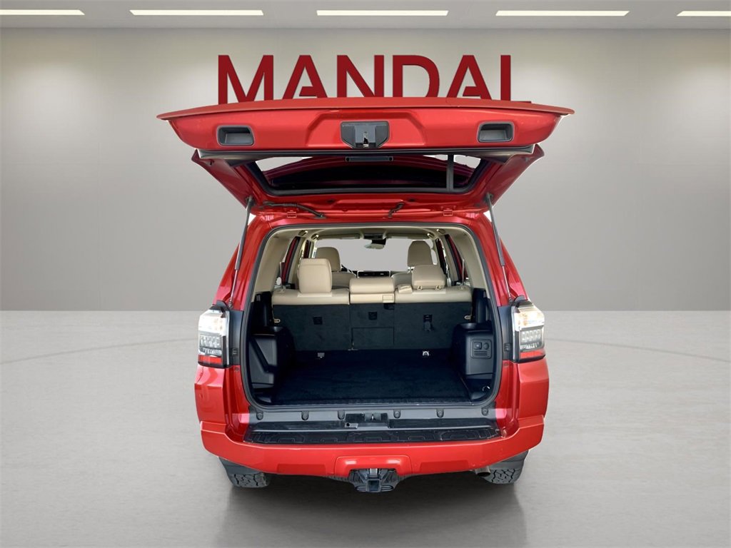 Used 2022 Toyota 4Runner SR5 Premium image 21