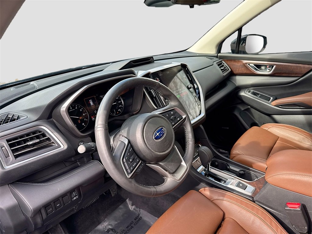 Used 2024 Subaru Ascent Touring w/ Popular Package #2 image 9