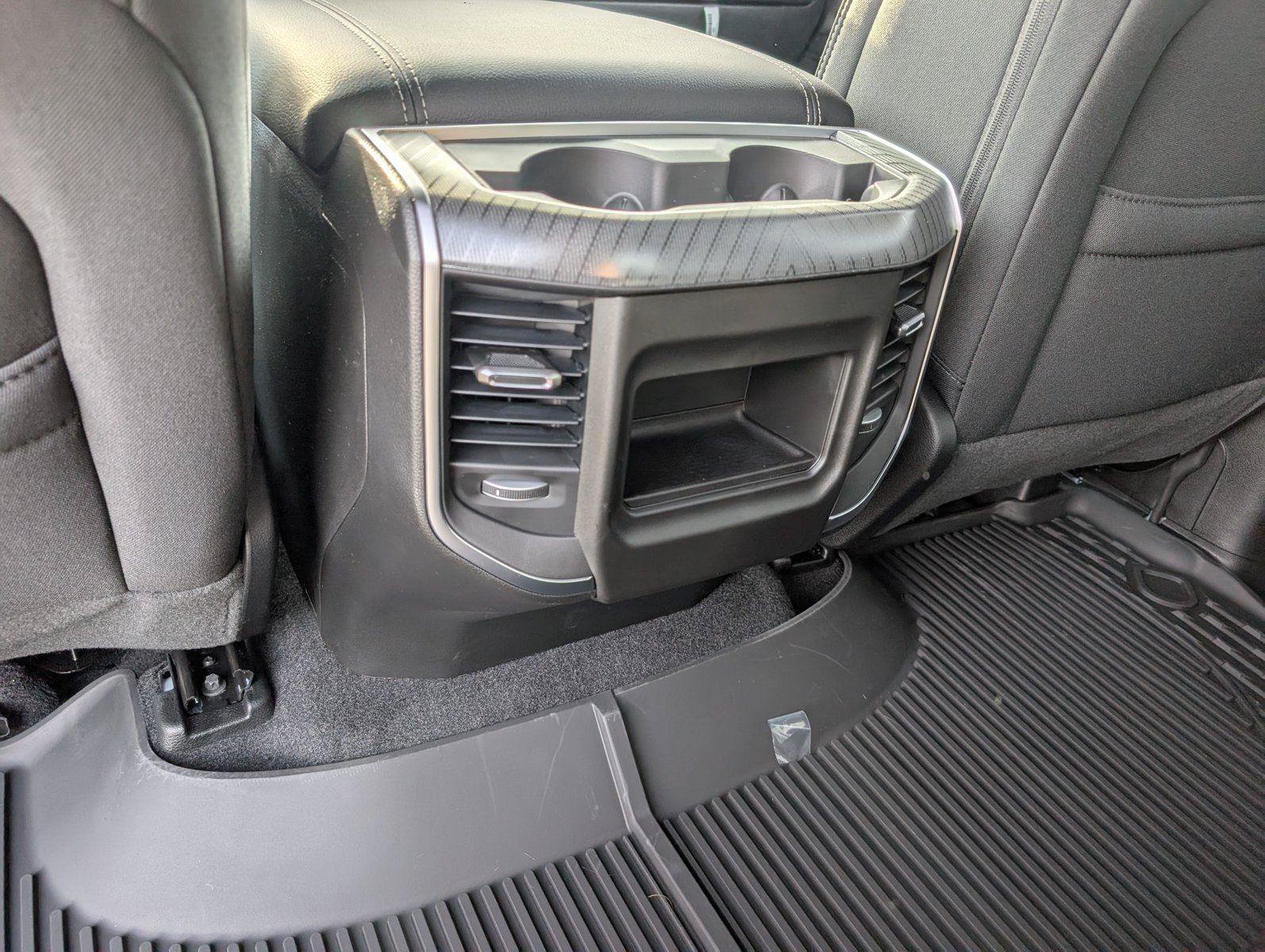 New 2026 RAM 1500 Big Horn AWD/4WD image 31