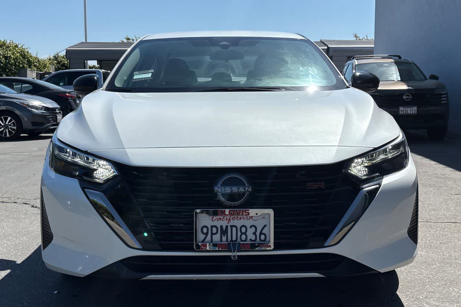 Used 2025 Nissan Sentra SR FWD image 11