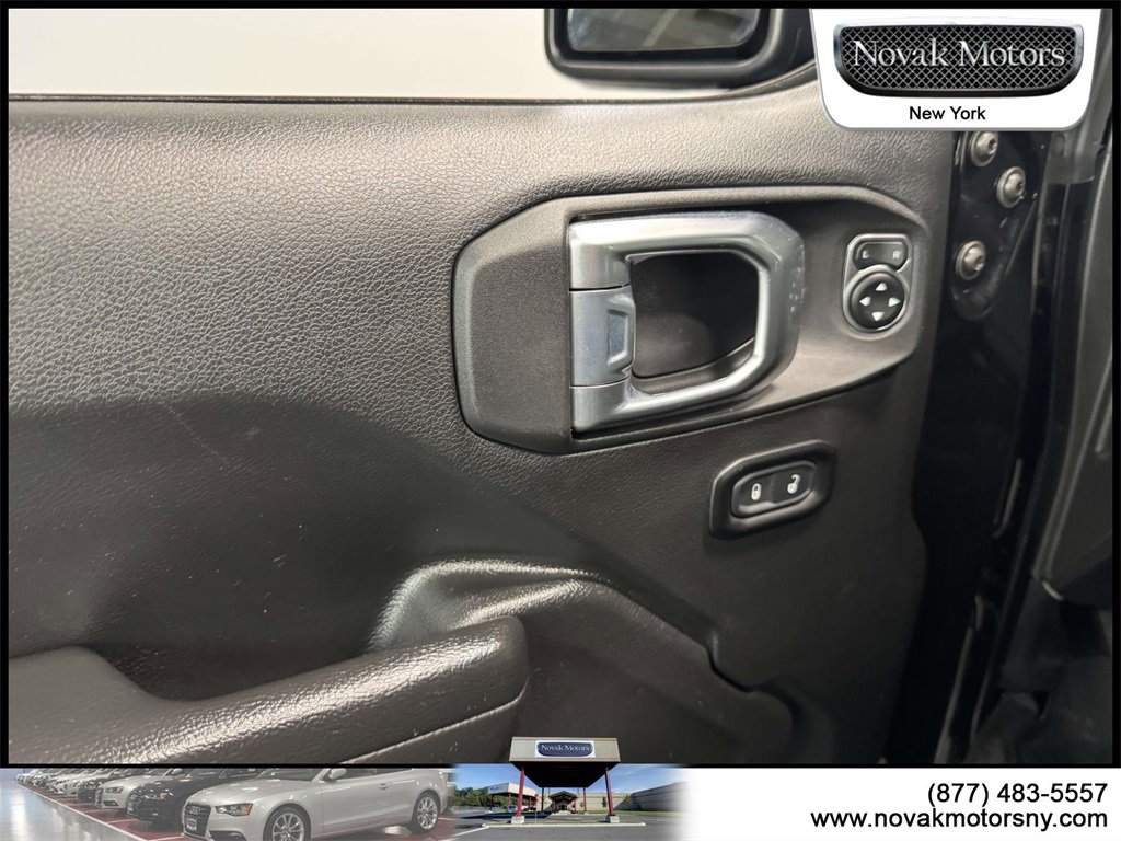 Used 2023 Jeep Wrangler Sport S image 14