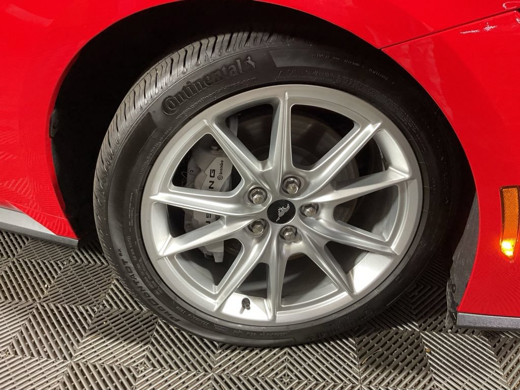 Used 2025 Ford Mustang GT Premium RWD image 36