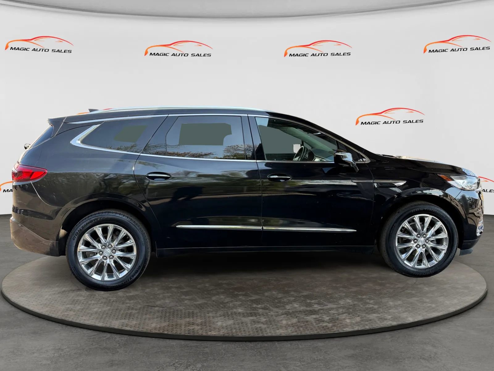 Used 2021 Buick Enclave Essence w/ Sound and Sites Package AWD/4WD image 6