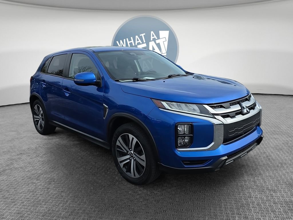Used 2021 Mitsubishi Outlander Sport SE image 1