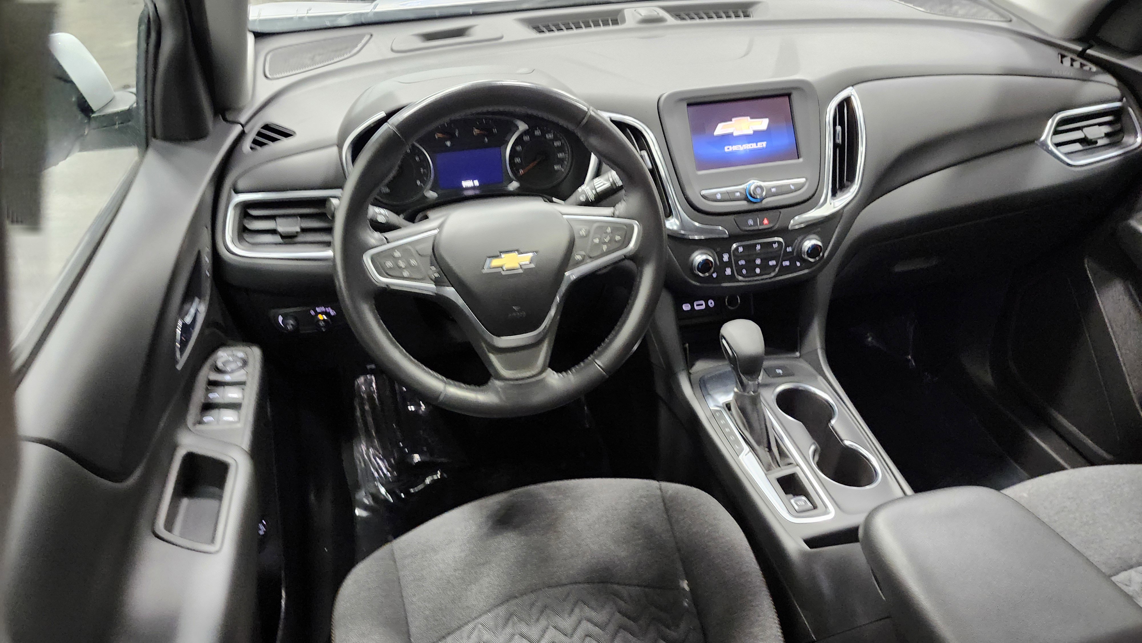 Used 2022 Chevrolet Equinox LT image 28