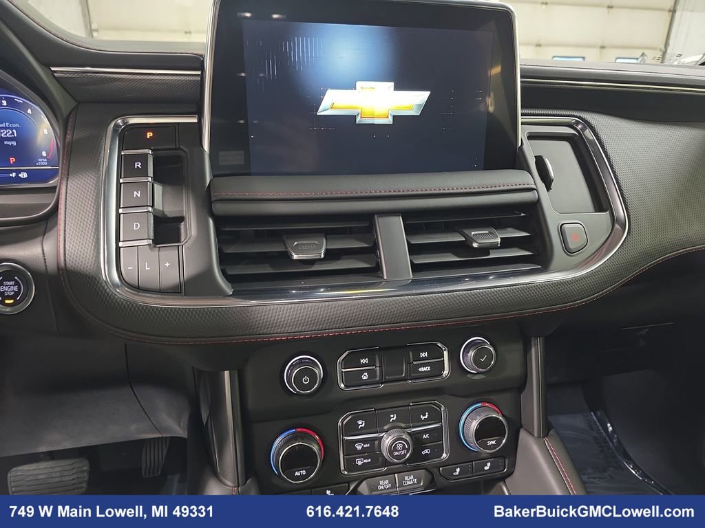 Used 2024 Chevrolet Suburban RST w/ Luxury Package image 20