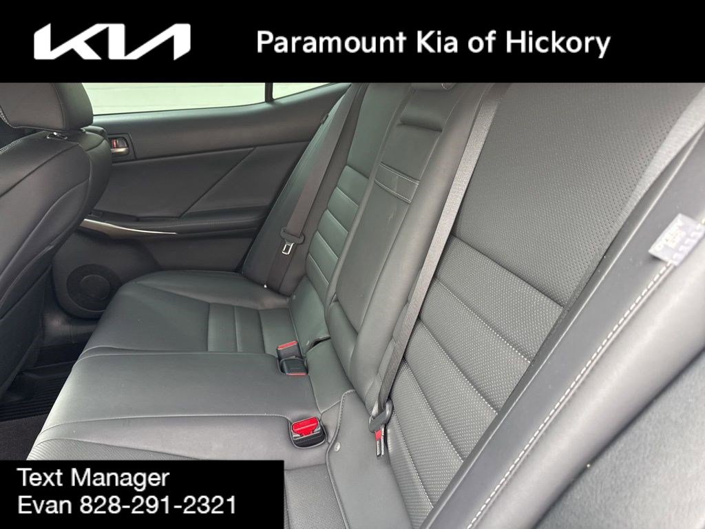 Used 2020 Lexus IS 300 F Sport w/ F Sport Package AWD/4WD image 13