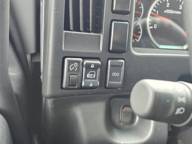 New 2025 Chevrolet Low Cab Forward 6500XD image 15