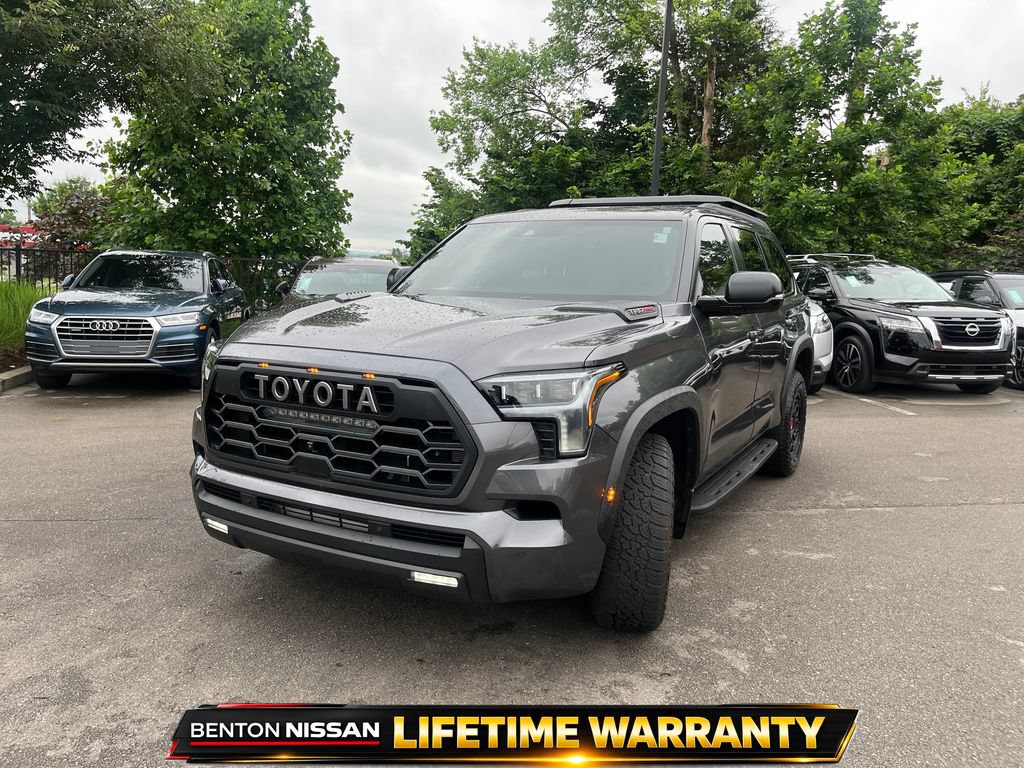 Used 2025 Toyota Sequoia TRD Pro AWD/4WD image 4