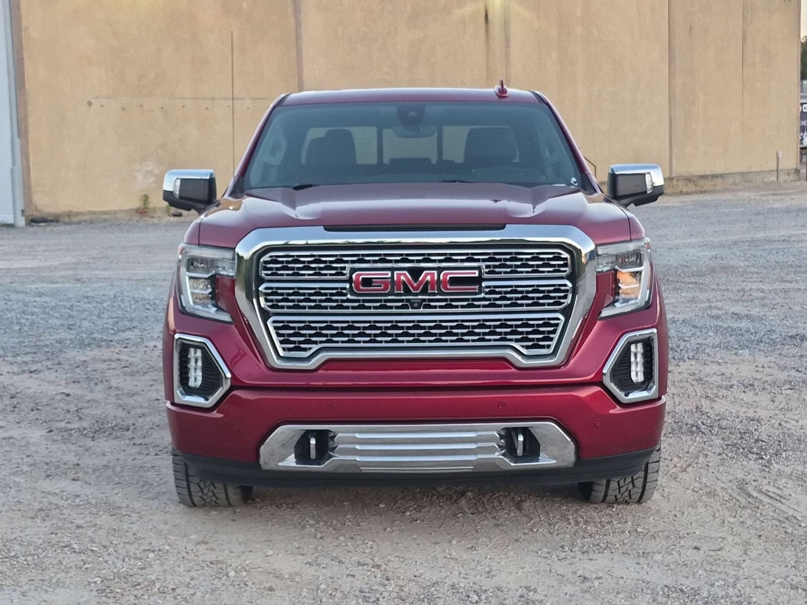 Used 2019 GMC Sierra 1500 Denali w/ Denali Ultimate Package AWD/4WD image 9