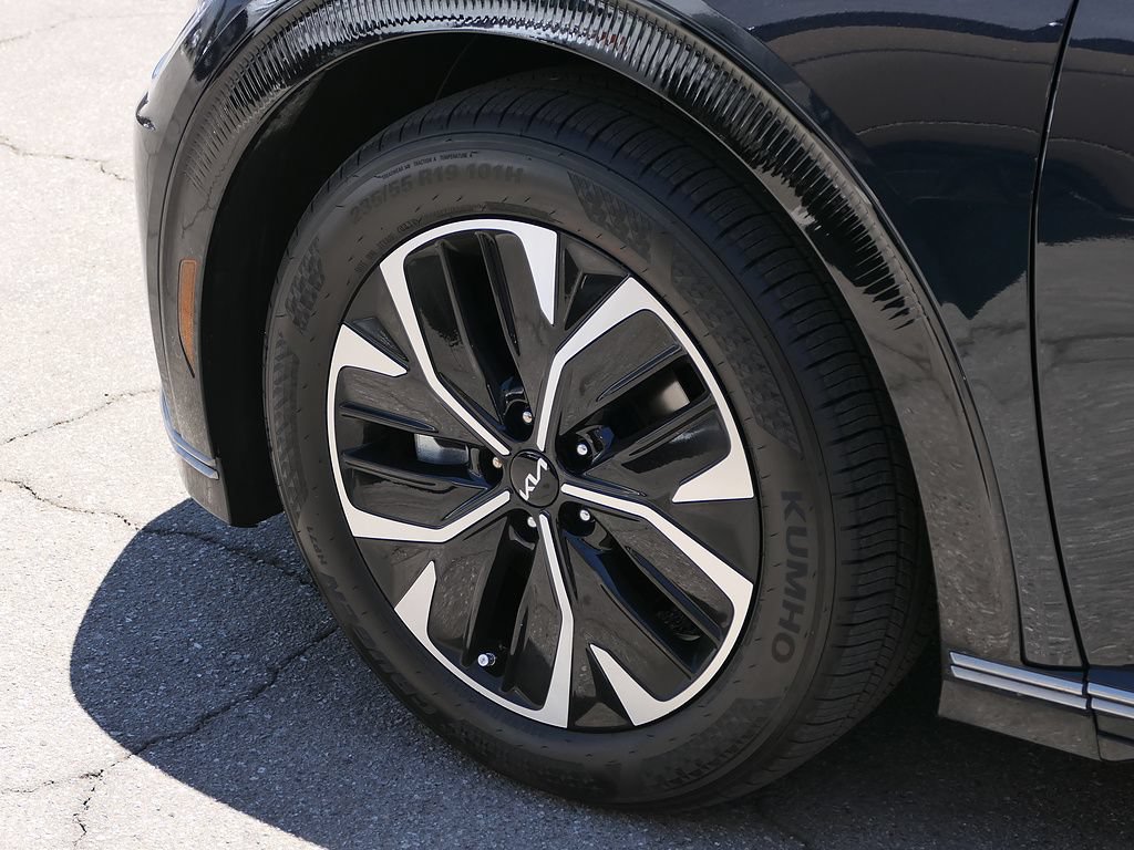 Used 2024 Kia EV6 Wind AWD/4WD image 9