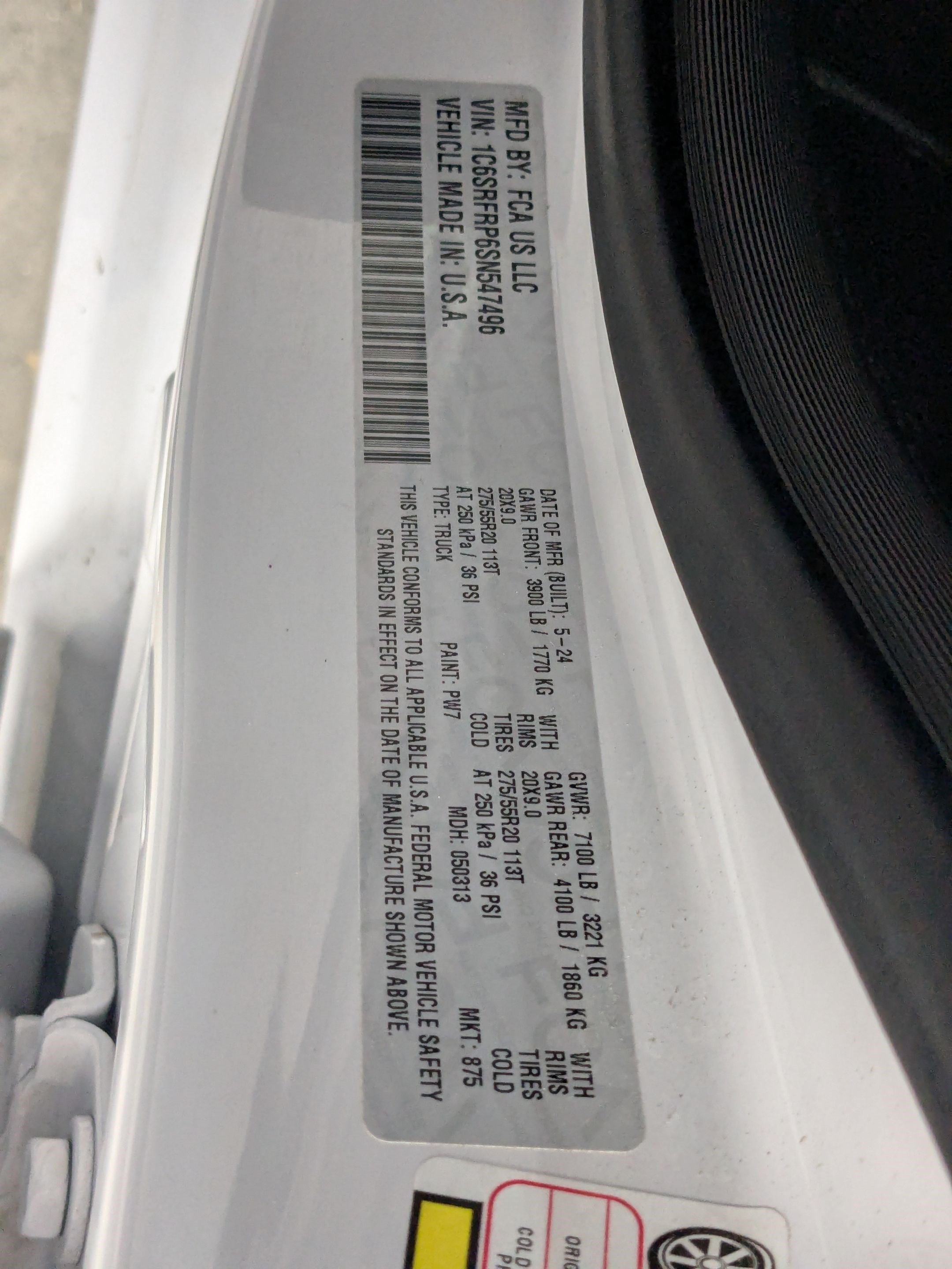 Used 2025 RAM 1500 Laramie AWD/4WD image 27