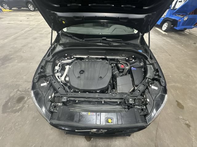 Used 2024 Volvo XC60 B5 Plus AWD/4WD image 22