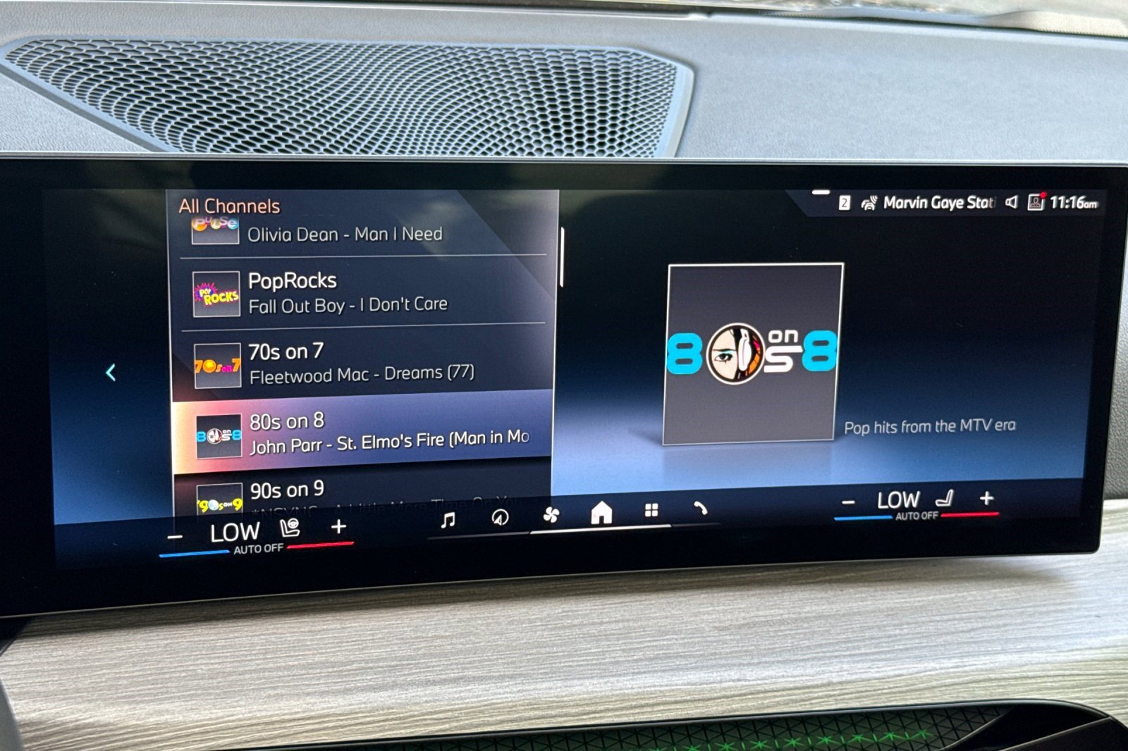 Used 2025 BMW 430i Coupe w/ Convenience Package image 23