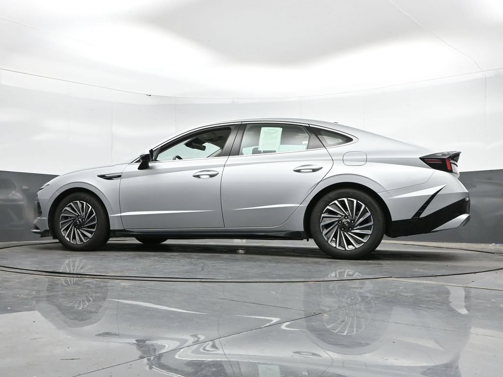Certified 2025 Hyundai Sonata SEL FWD image 46