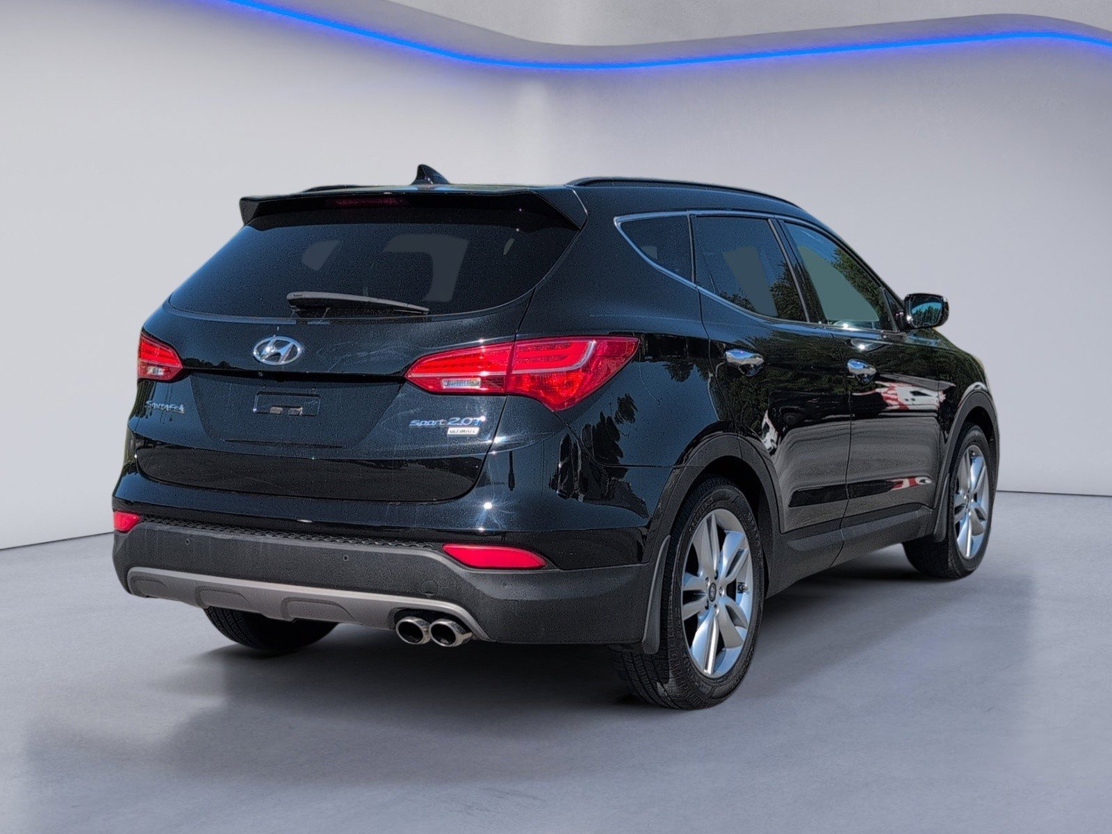 Used 2015 Hyundai Santa Fe Sport 2.0T w/ Option Group 05 FWD image 5