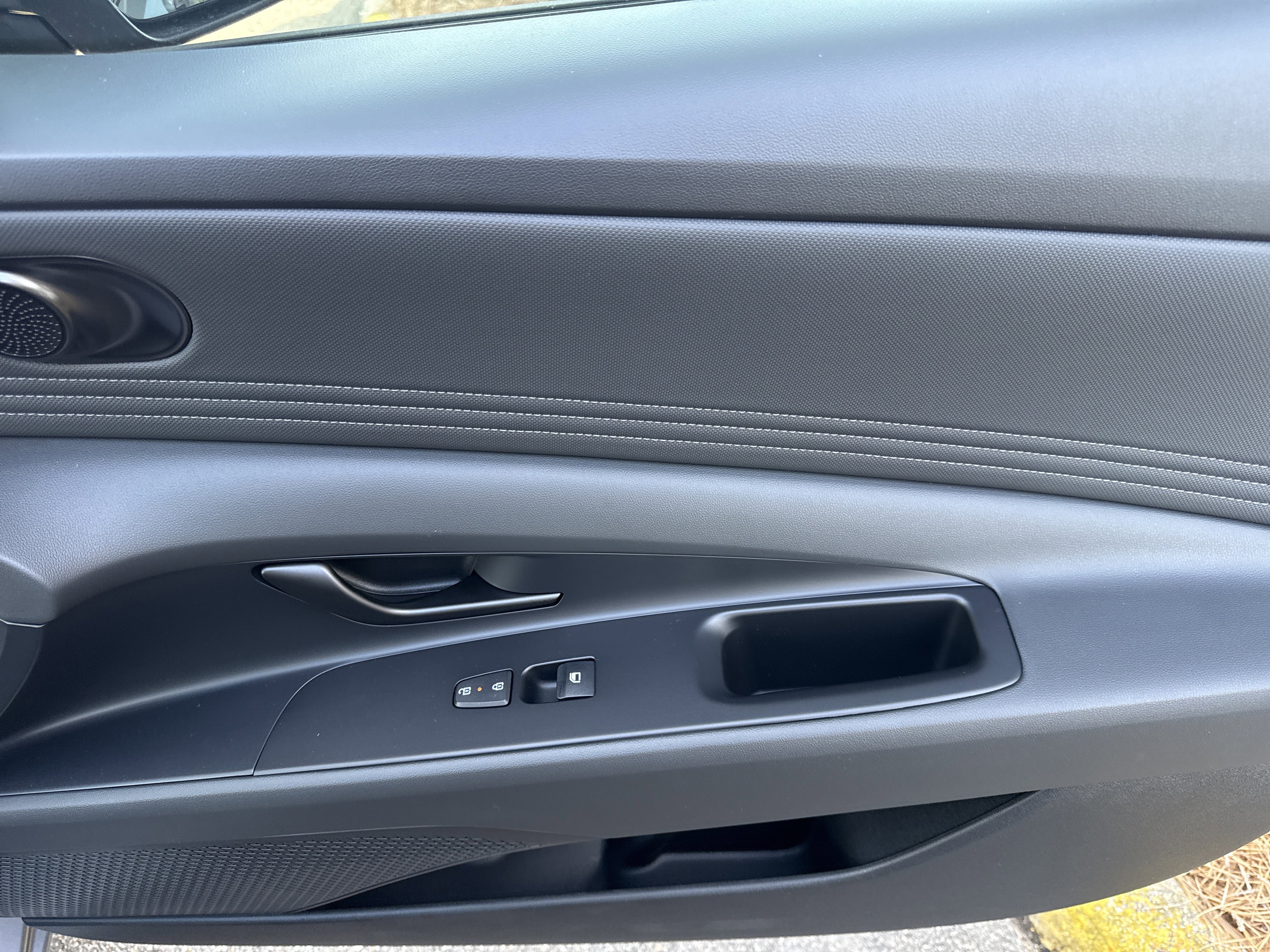 New 2026 Hyundai Elantra SEL Sport Premium image 18