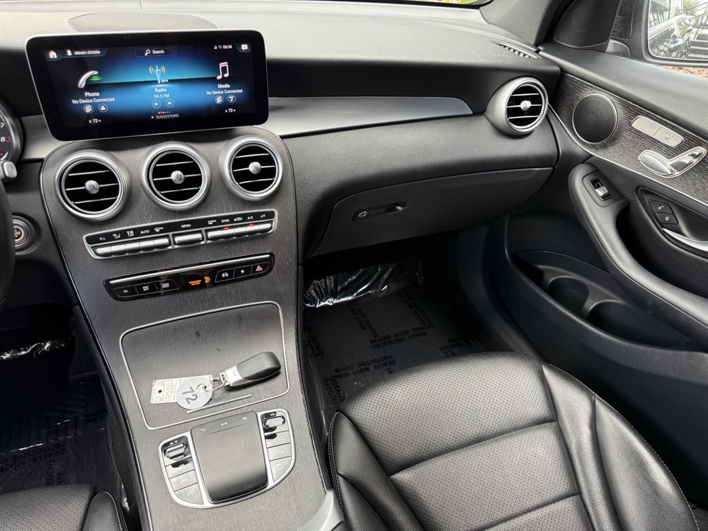 Used 2021 Mercedes-Benz GLC 300 image 22