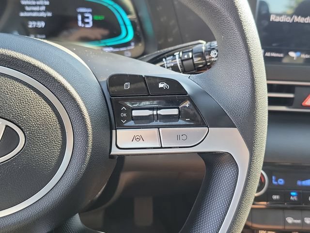 Certified 2026 Hyundai Elantra Hybrid FWD image 8