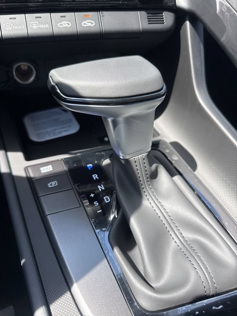 New 2026 Hyundai Elantra Sport FWD image 13