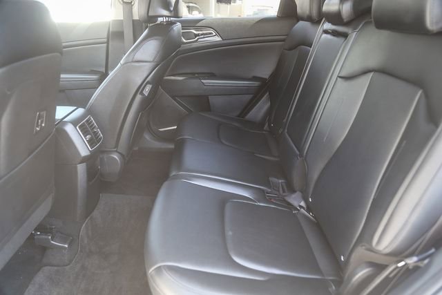 Certified 2024 Kia Sportage EX image 19
