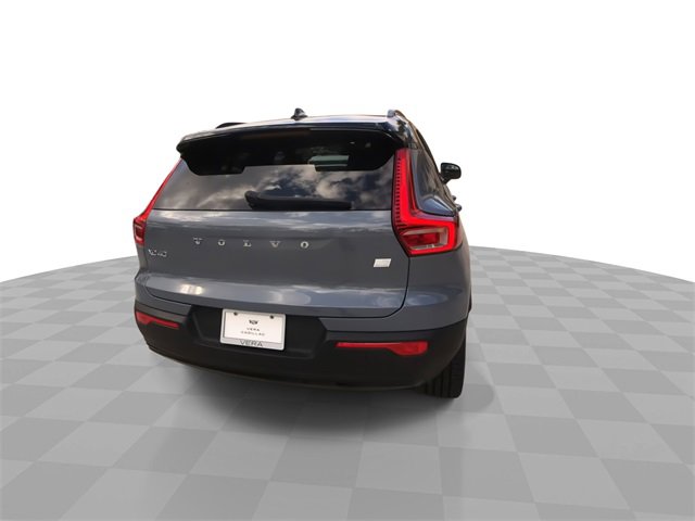 Used 2021 Volvo XC40 P8 Recharge w/ Advanced Package image 13