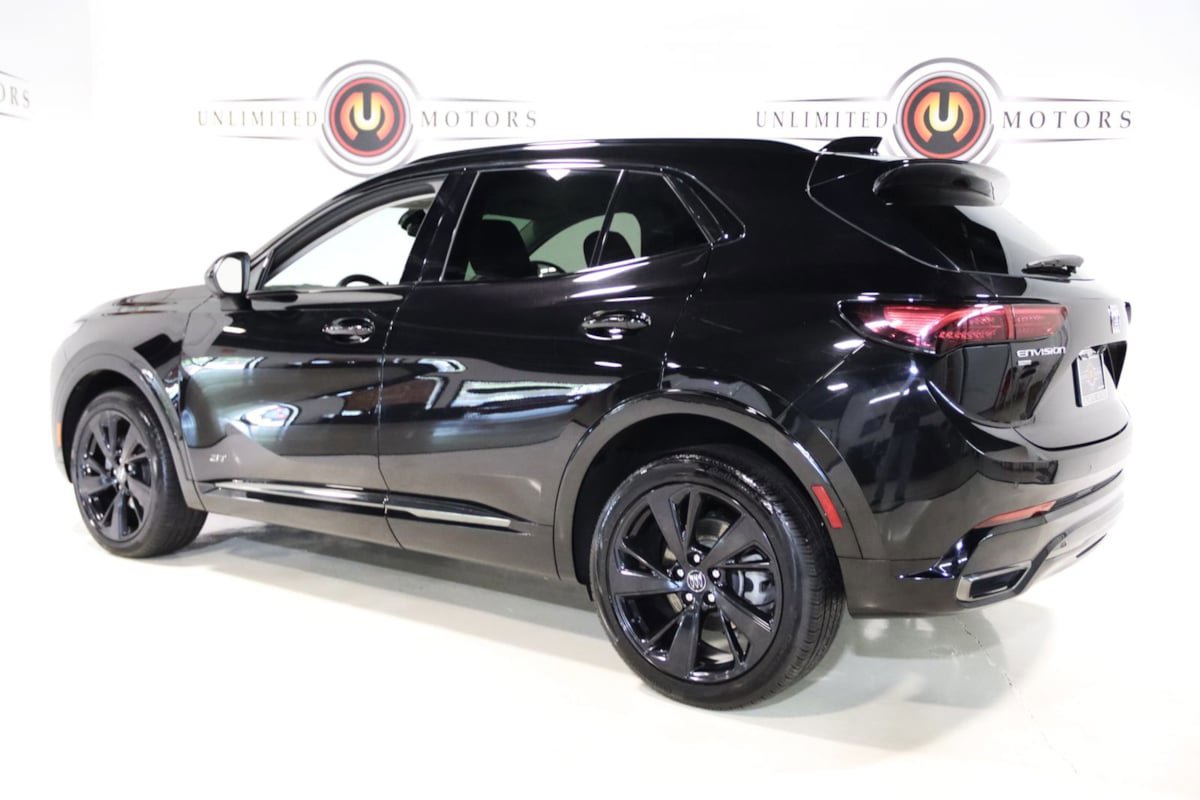 Used 2025 Buick Envision Sport Touring AWD/4WD image 3