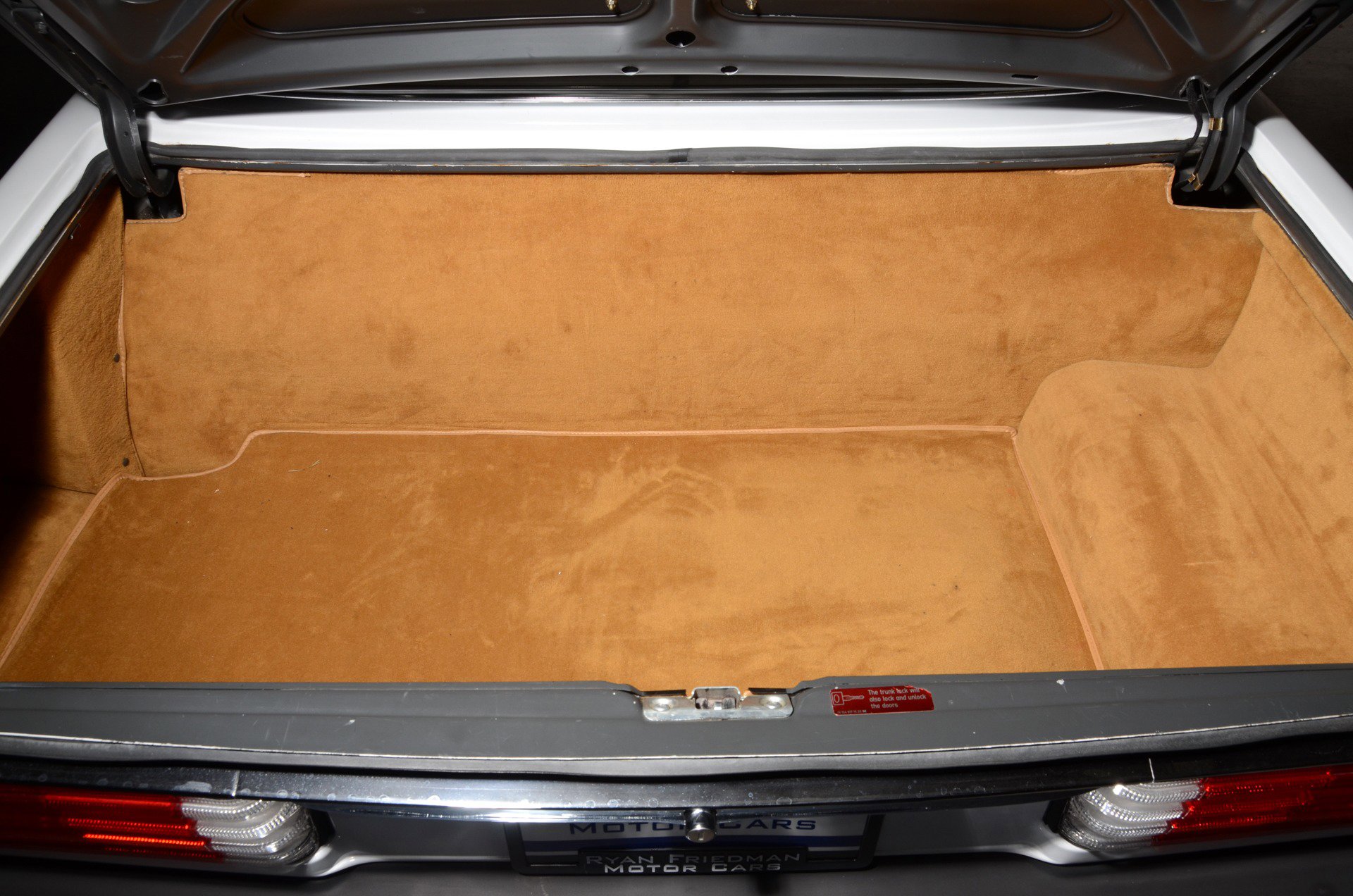 Used 1987 Mercedes-Benz 560 SL image 33