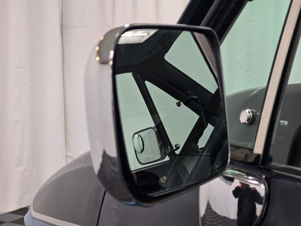 Used 1991 Dodge B2500 image 20