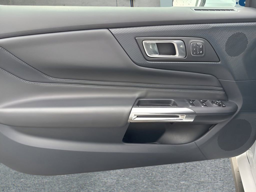 Used 2024 Ford Mustang Premium RWD image 34