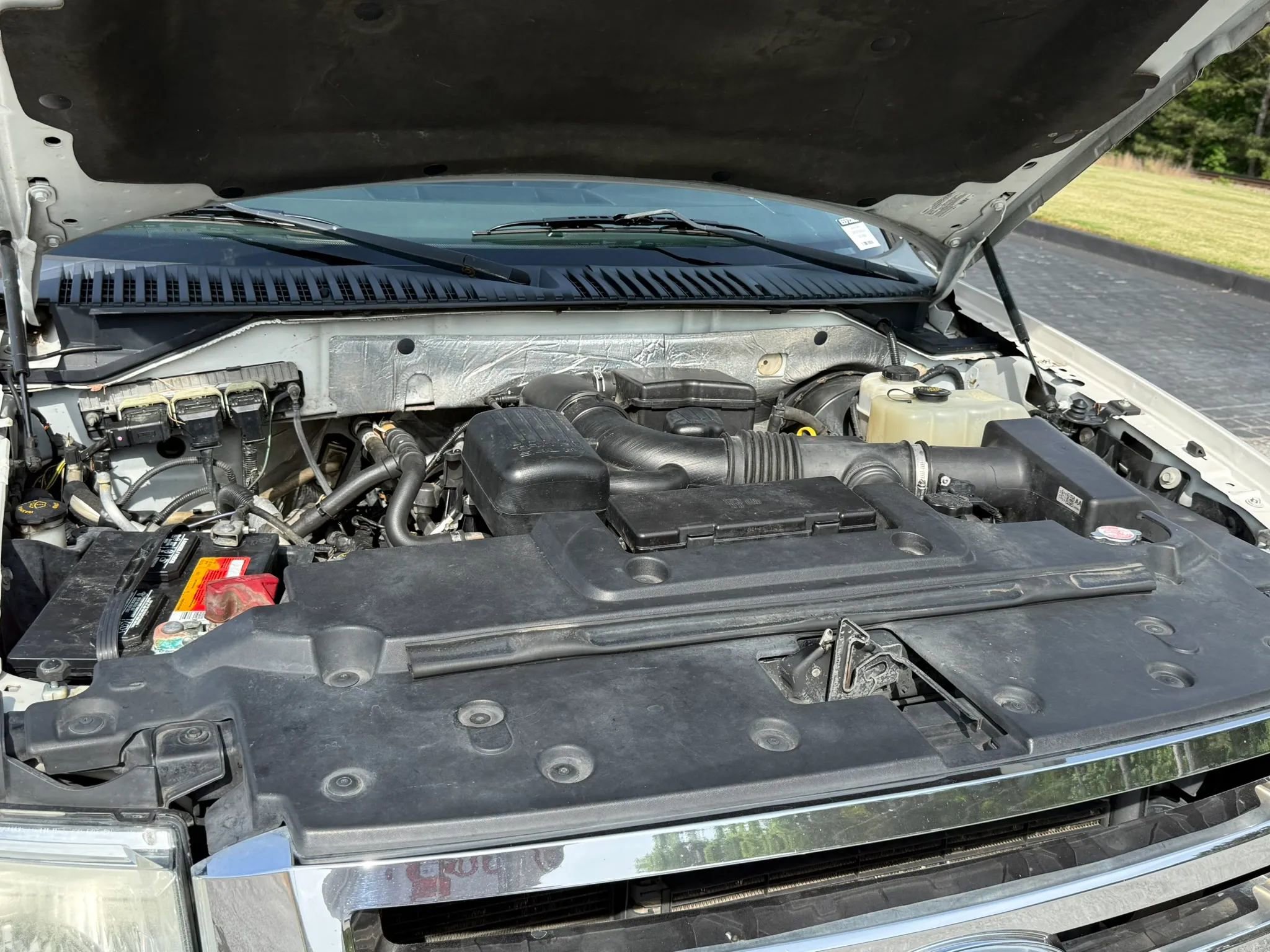 Used 2014 Ford Expedition EL King Ranch RWD image 13