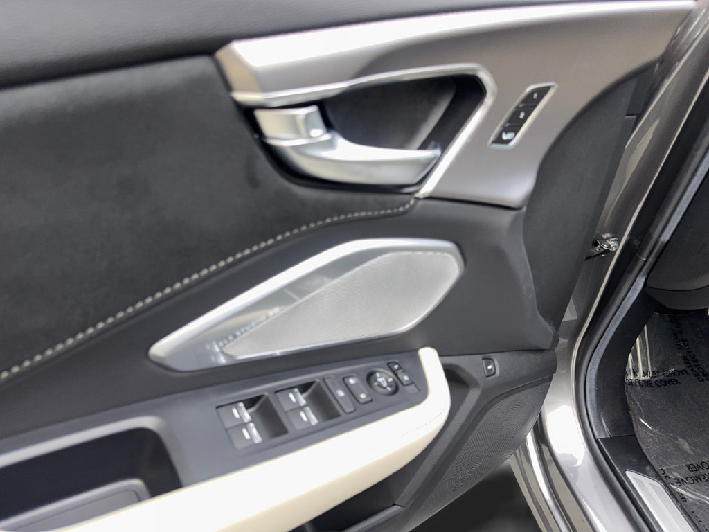 Used 2025 Acura RDX w/ Advance Package AWD/4WD image 35