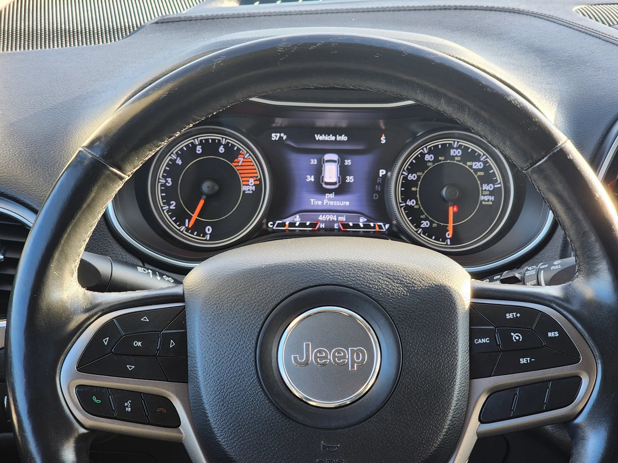 Used 2019 Jeep Cherokee Limited AWD/4WD image 12