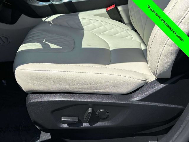 Used 2024 Ford Edge Titanium AWD/4WD image 5