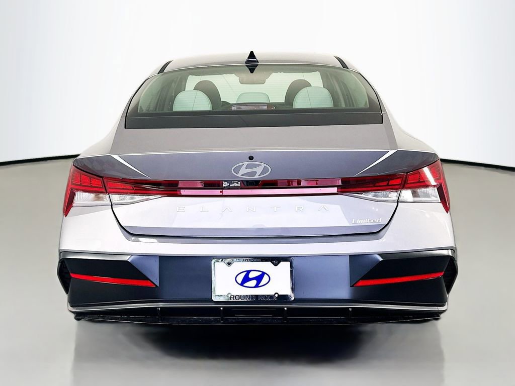 New 2026 Hyundai Elantra Limited image 6