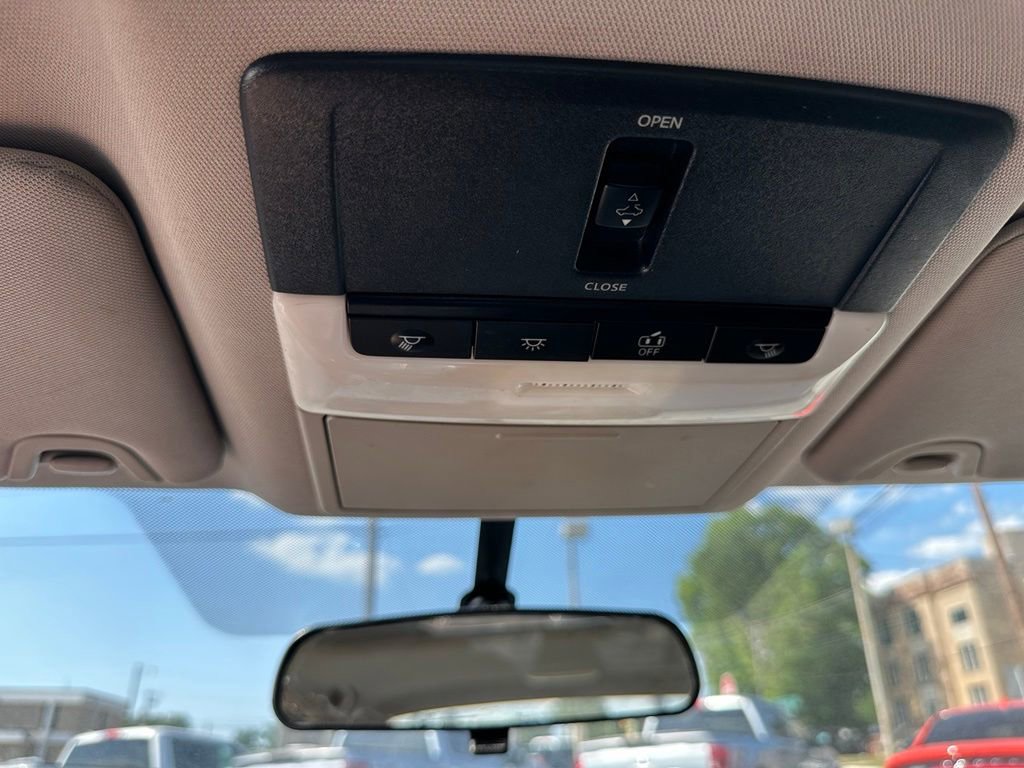 Used 2019 Nissan Altima 2.5 SR w/ SR Premium Package FWD image 35