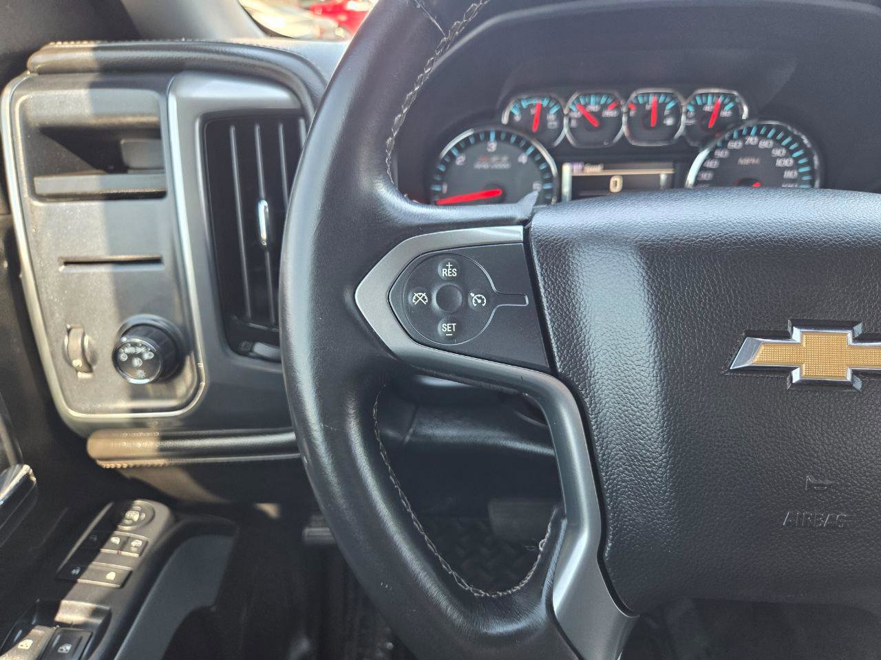 Used 2014 Chevrolet Silverado 1500 LTZ Z71 image 23