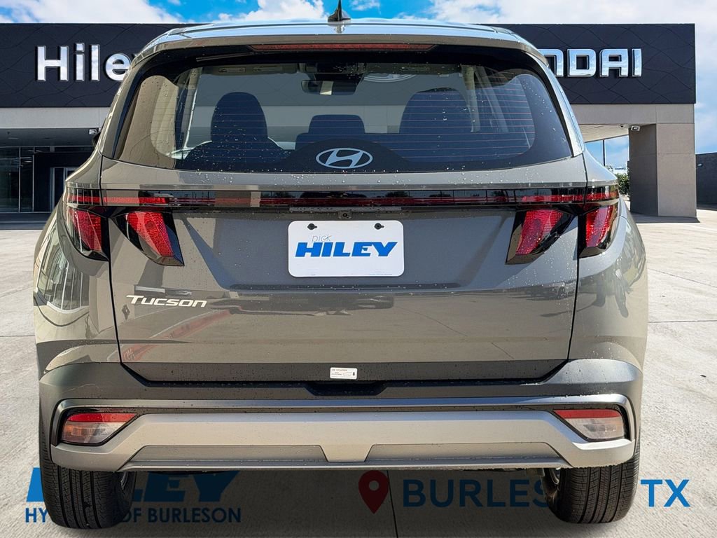 New 2026 Hyundai Tucson SE image 5