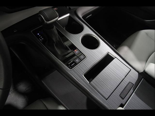 Used 2026 Toyota Sienna XLE FWD image 15