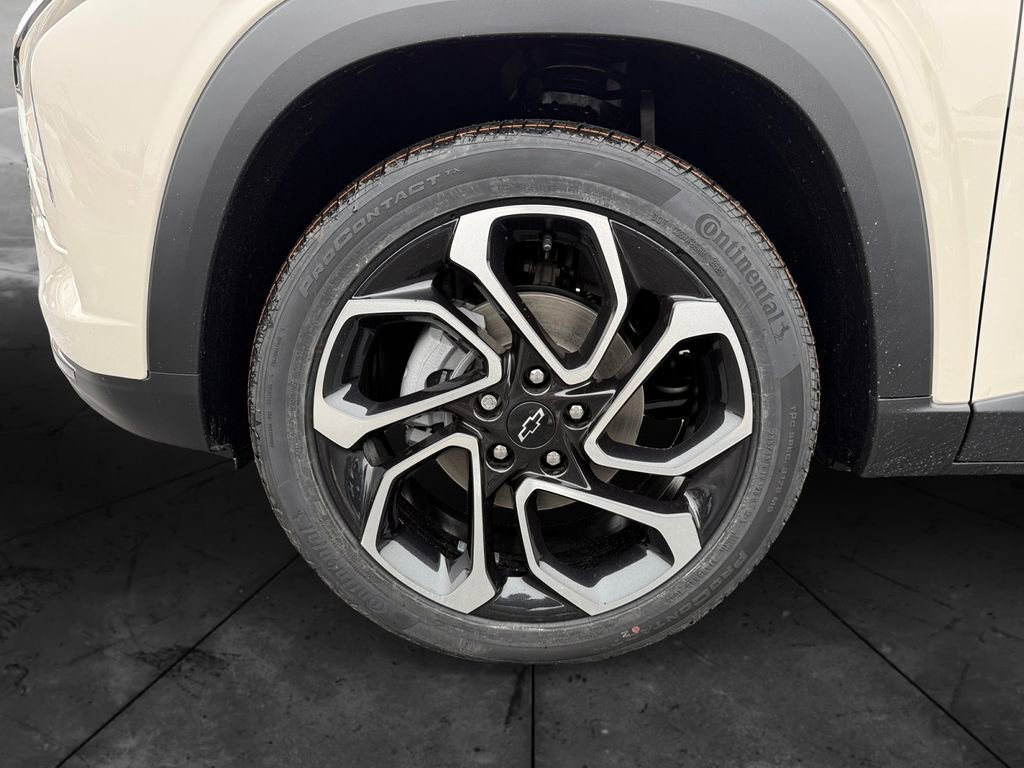 New 2026 Chevrolet Trax RS w/ Sunroof Package image 14