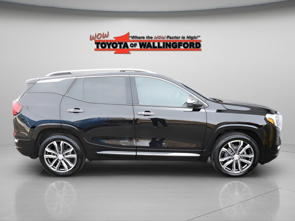 Used 2021 GMC Terrain Denali w/ Denali Premium Package image 13