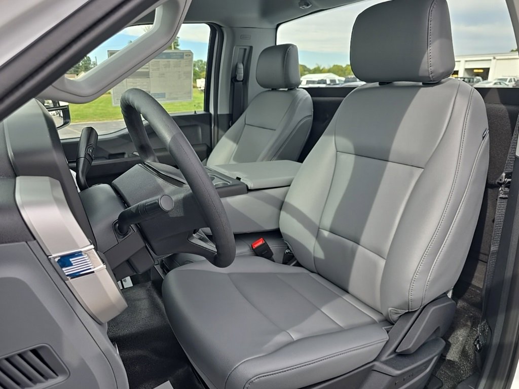 New 2026 Ford F250 XL image 19