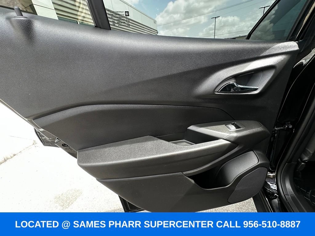Used 2026 Chevrolet Trax RS w/ Driver Confidence Package FWD image 19