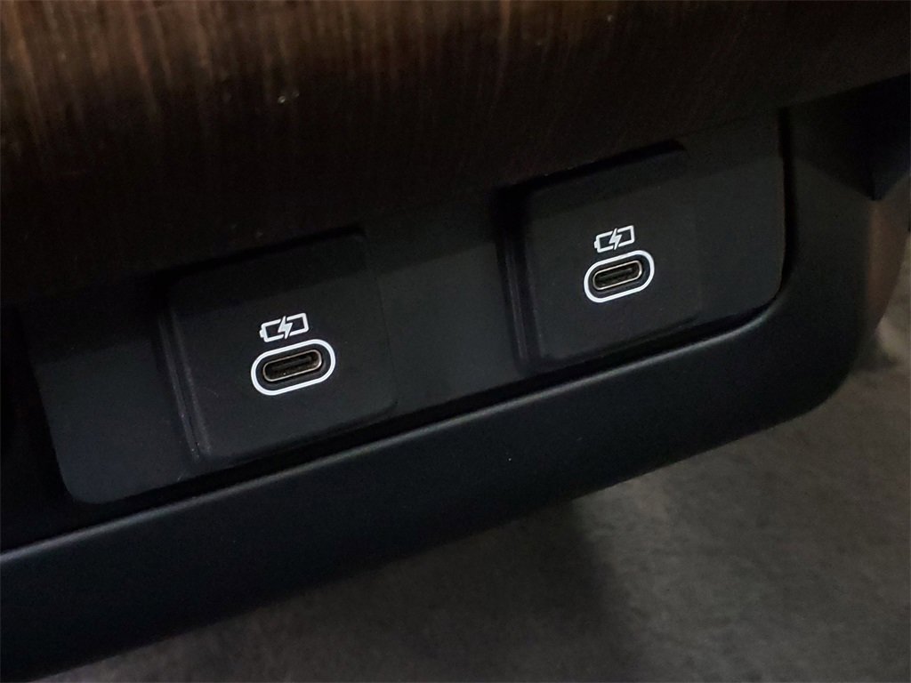 Used 2022 Land Rover Range Rover Sport HSE Silver Edition image 32