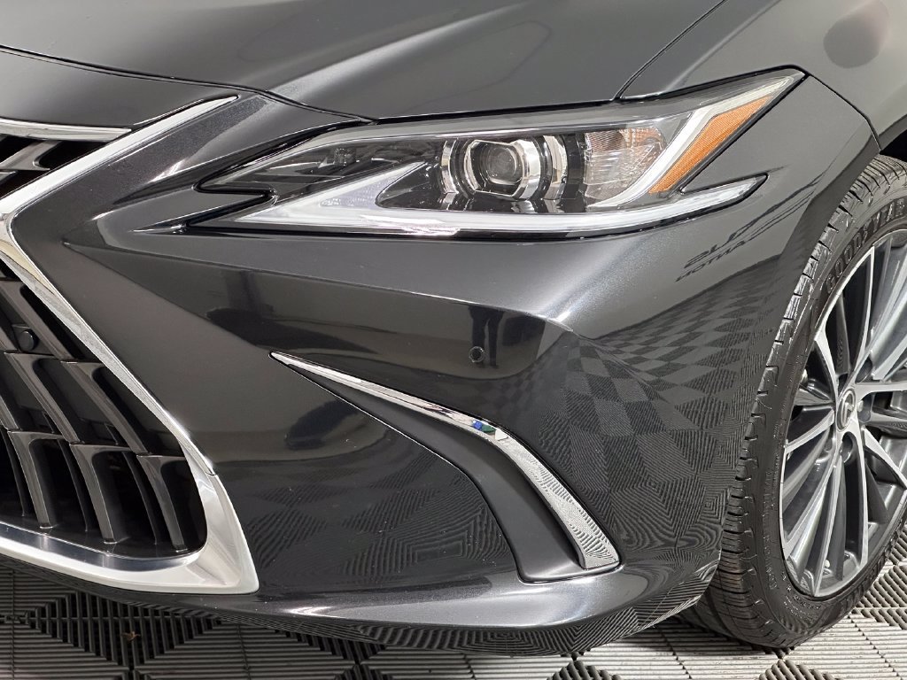 Used 2024 Lexus ES 350 w/ Premium Package FWD image 14