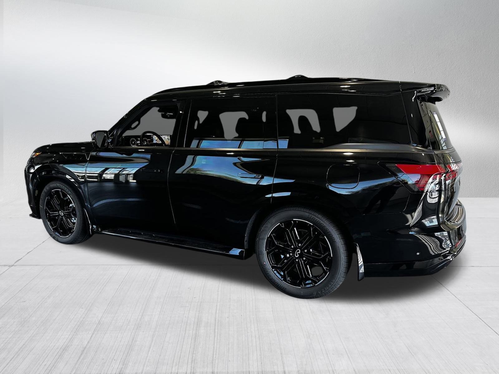 New 2026 INFINITI QX80 Sensory w/ Sport Exterior Package image 4
