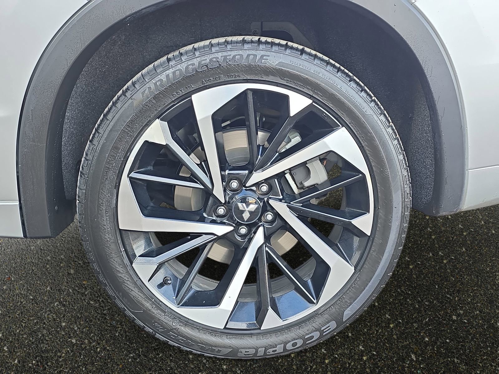 Used 2024 Mitsubishi Outlander SEL image 34