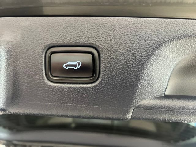 Used 2021 Hyundai Palisade Limited AWD/4WD image 9